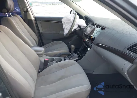 2009 Hyundai Sonata Gls z USA, uszkodzony, nr VIN 5NPET46C79H411157